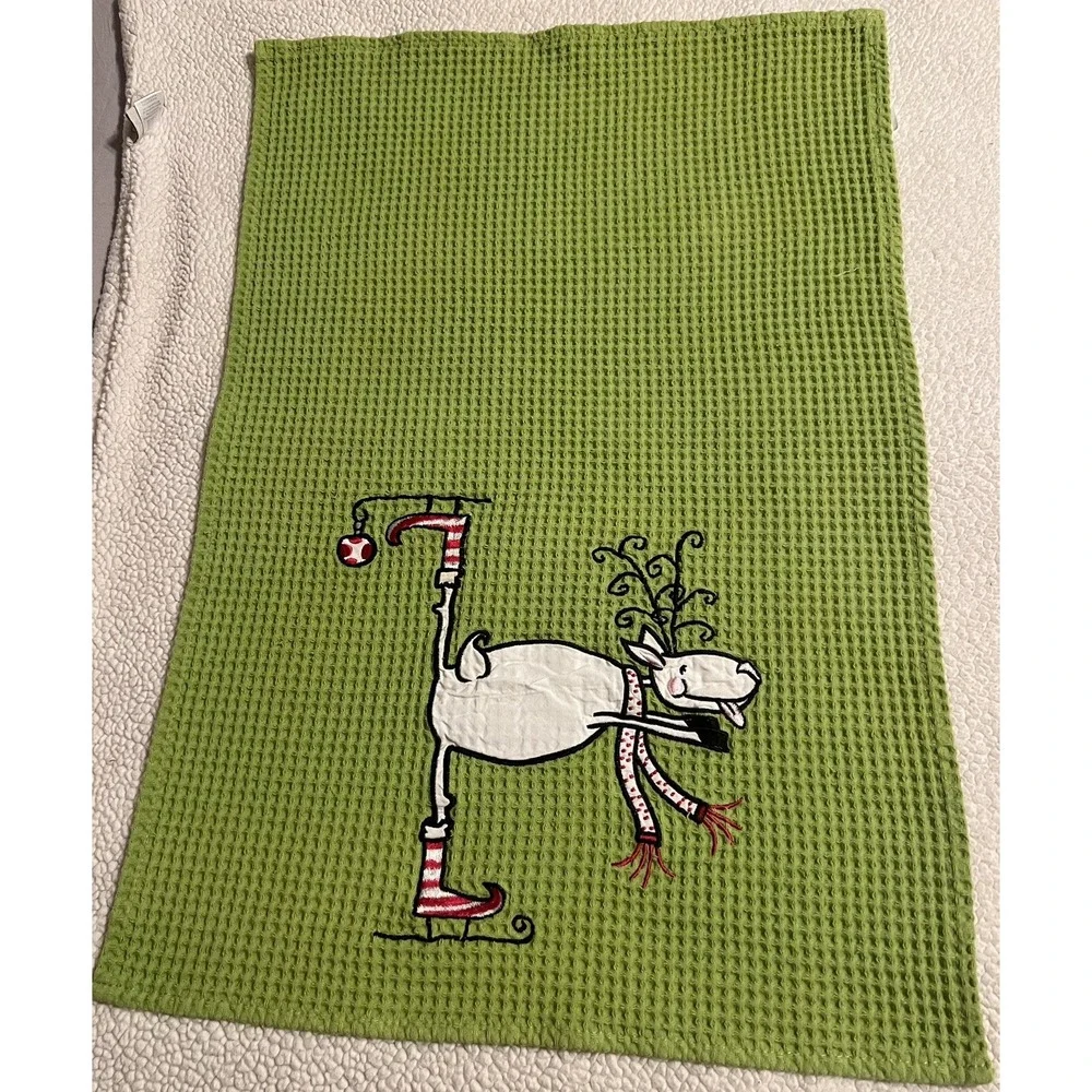 C & F Enterprises Santani‎ And Skating Raindeer Waffle Cotton Dish Towels Read